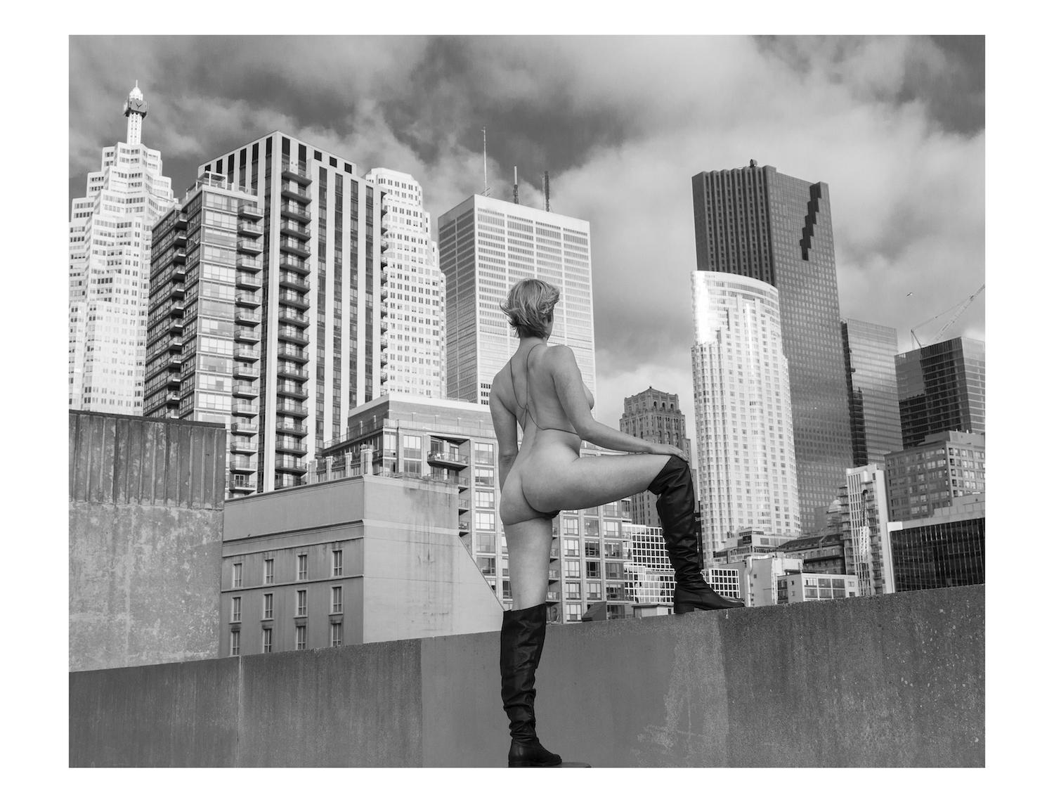 AthenaStands.Print.16x20 copy